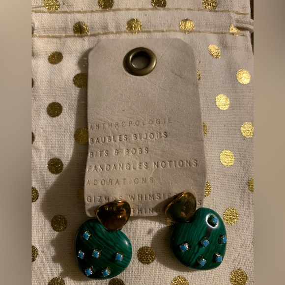 Anthropologie Mini Heart Drop Earrings in Holly/ green - Picture 2 of 4